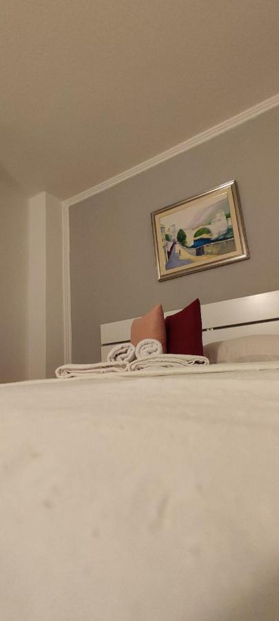 Villa Monera Apartments & Rooms & Free Garage Mostar Exterior photo